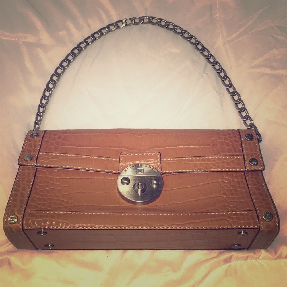 Michael Kors arm purse “11”•”3”•”6” inches